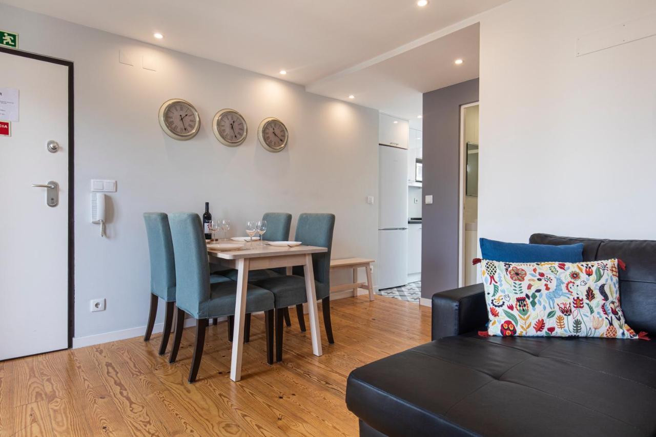 Graceful 2Bdr Duplex Apartment By Lovelystay Lisboa Kültér fotó