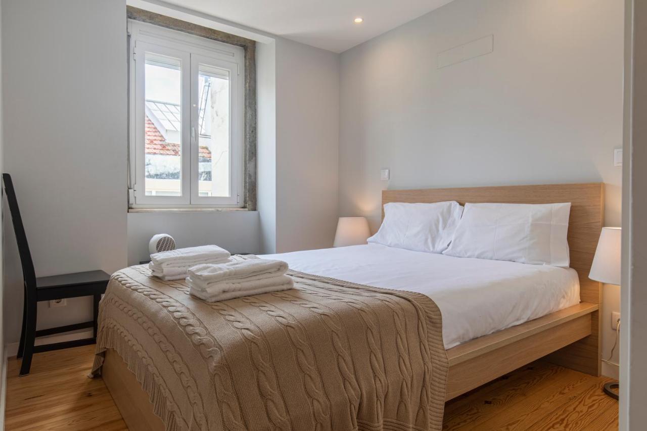 Graceful 2Bdr Duplex Apartment By Lovelystay Lisboa Kültér fotó